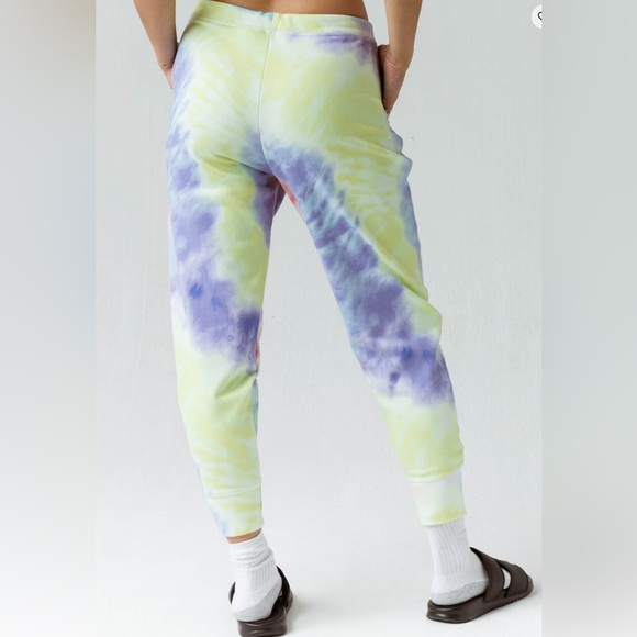 COPY - Nike Dri-FIT Get Fit Jogger Sweatpants - Picture 4 of 4